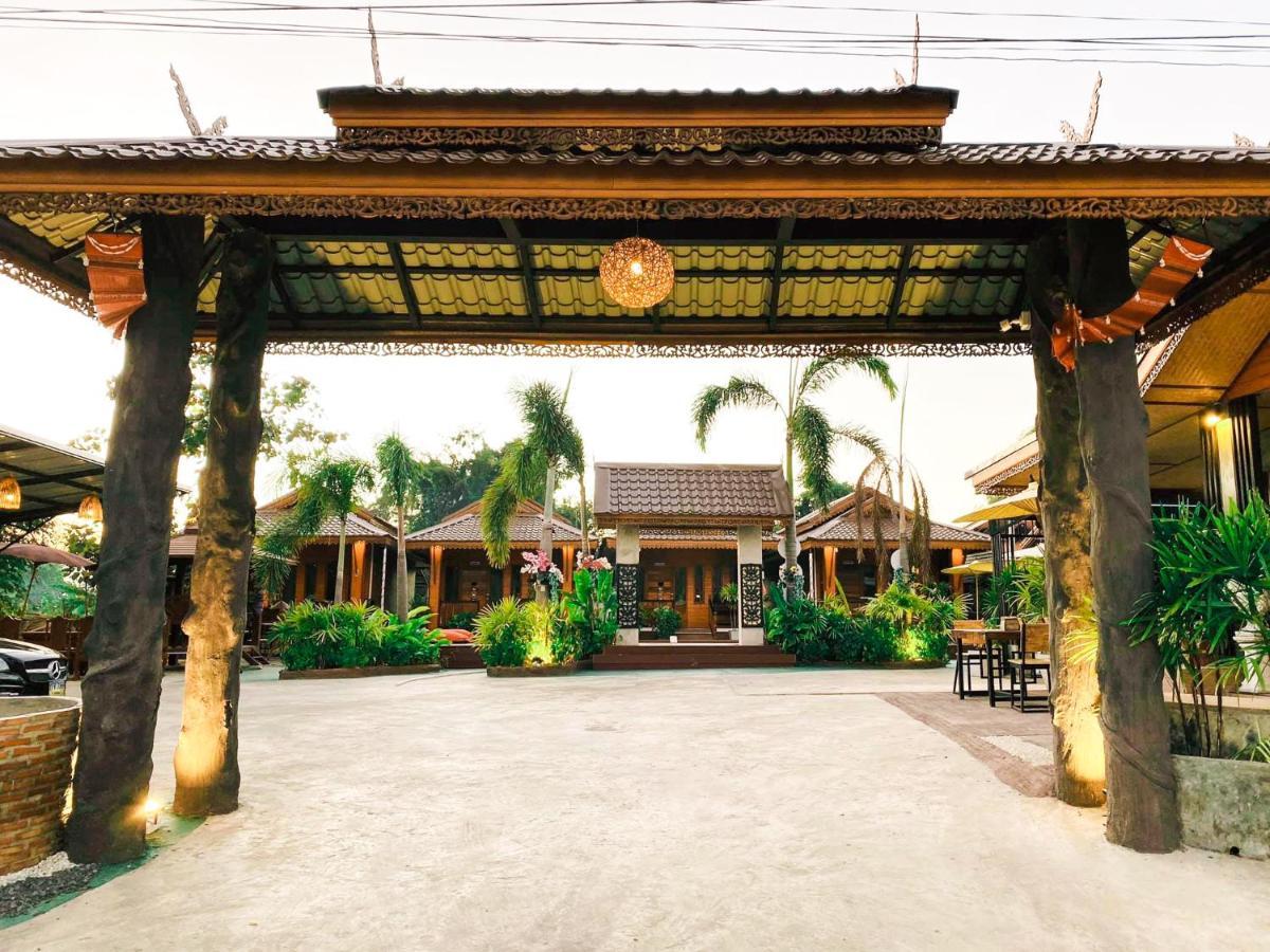 Khum Lanna Boutique Hotel Sisaket Ngoại thất bức ảnh