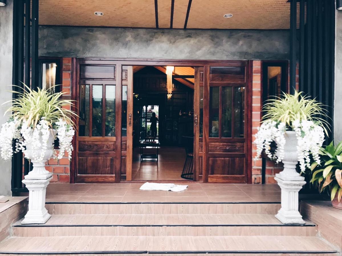Khum Lanna Boutique Hotel Sisaket Ngoại thất bức ảnh