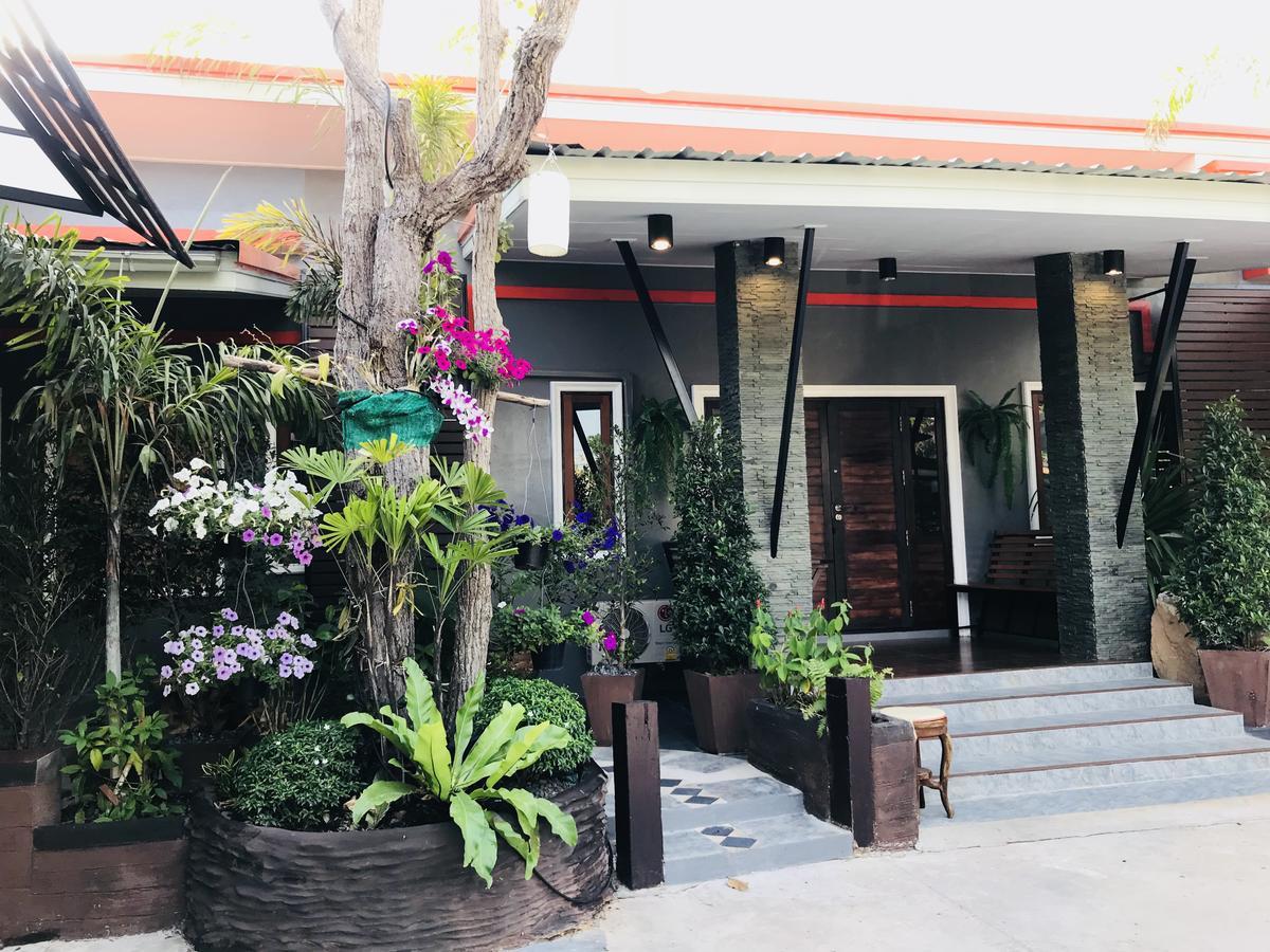 Khum Lanna Boutique Hotel Sisaket Ngoại thất bức ảnh