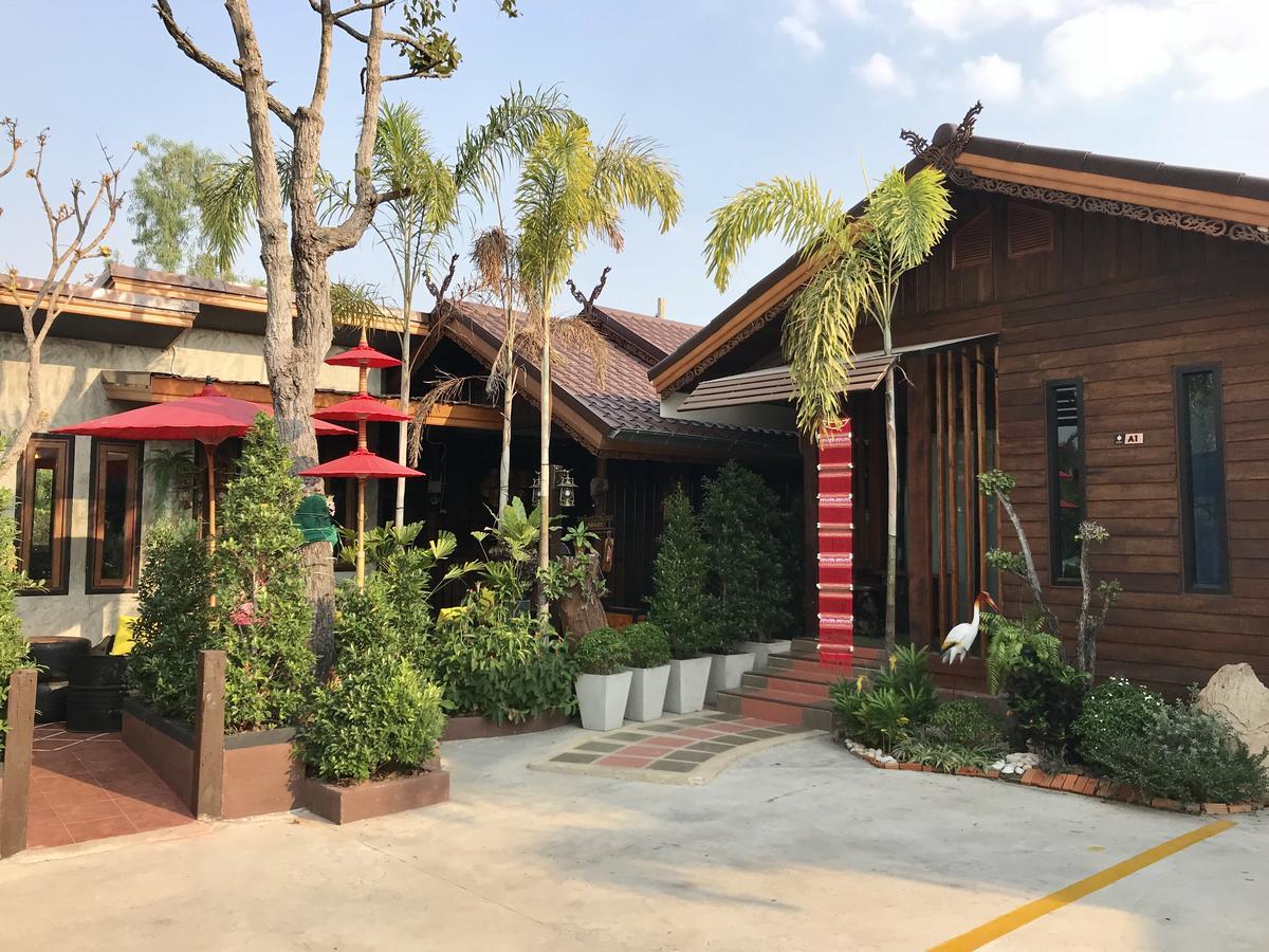Khum Lanna Boutique Hotel Sisaket Ngoại thất bức ảnh